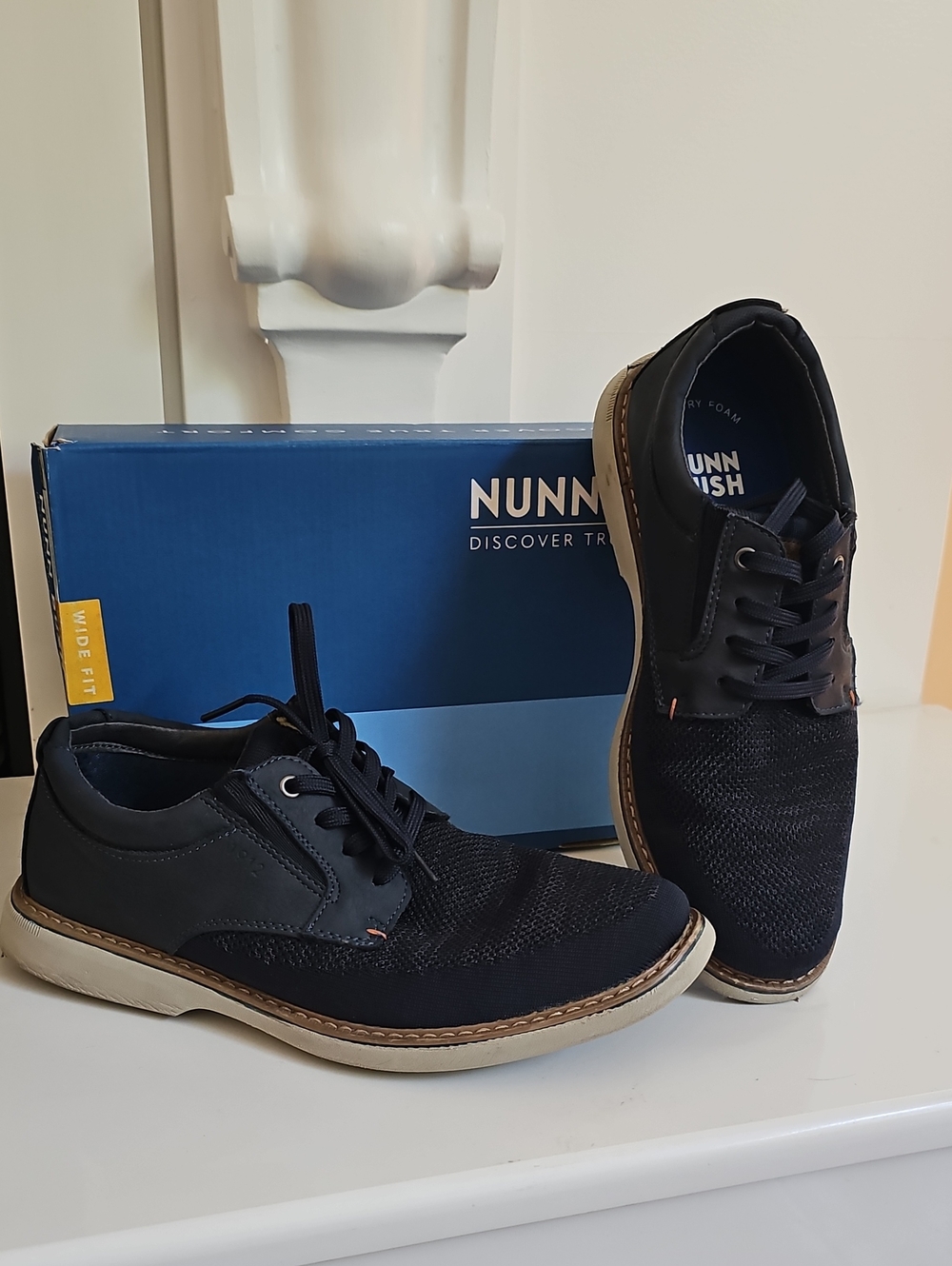 Nunn Bush Men's Navy Blue Lace-Up Oxford with Contrast Sole